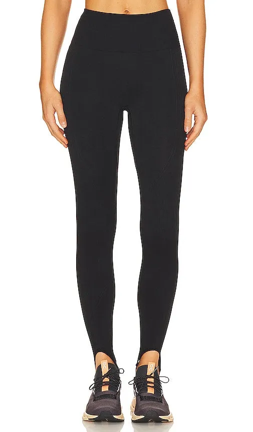 ALALA Barre Stirrup Tight in Black